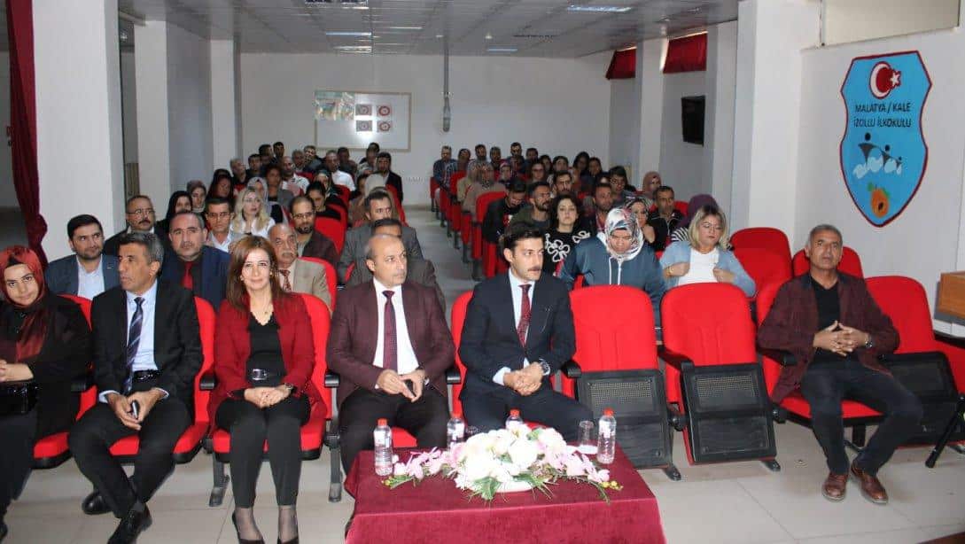 Kaymakamımız Sayın Mustafa AKSOY ile İlçe Milli Eğitim Müdürümüz Sayın Recep BULUT, İlçe Öğretmenler Kurulu Toplantısına katıldı.