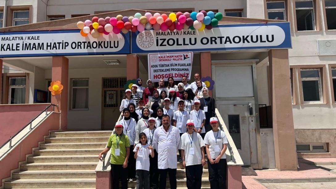 İlçemizde TÜBİTAK 4006-A Bilim Fuarı Düzenlendi.