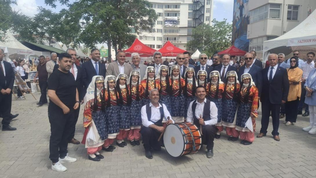 Malatya'da Hayat Boyu Öğrenme Haftası Coşkuyla Kutlandı.