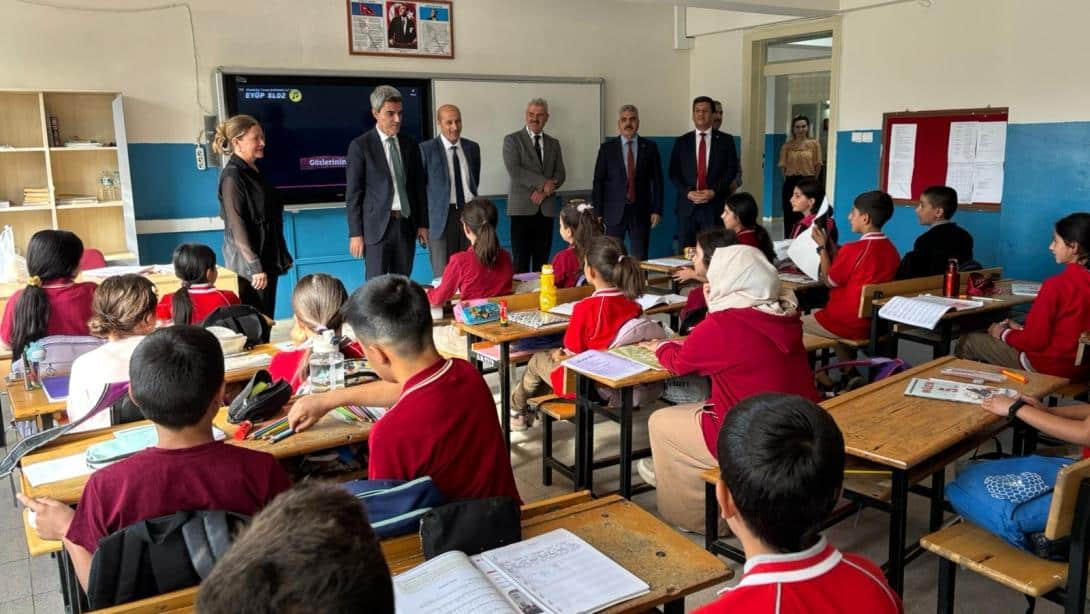 İl Milli Eğitim Müdürümüz Sn. Behçet BAKIR, İlçemiz Okullarını Ziyaret Etti.