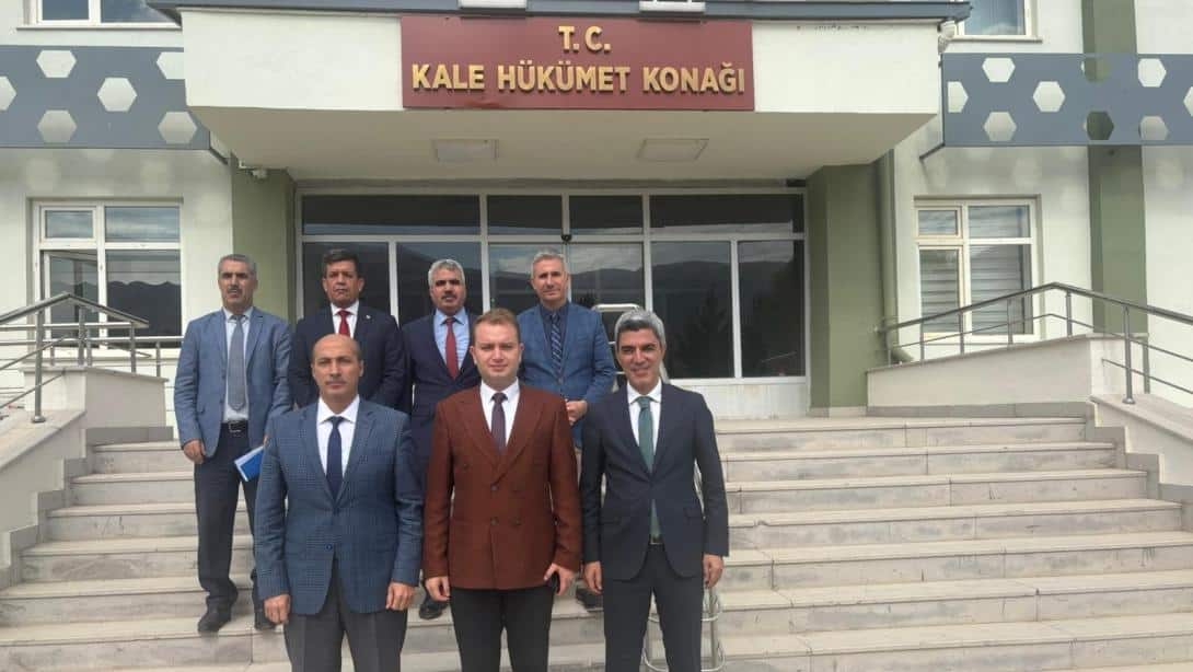 İl Milli Eğitim Müdürümüz Sn. Behçet BAKIR, Kale Kaymakamımızı Ziyaret Etti.